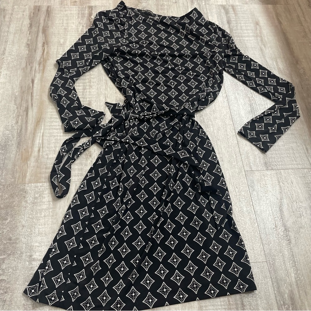 Banana Republic Black and White Geo Print Dress XS